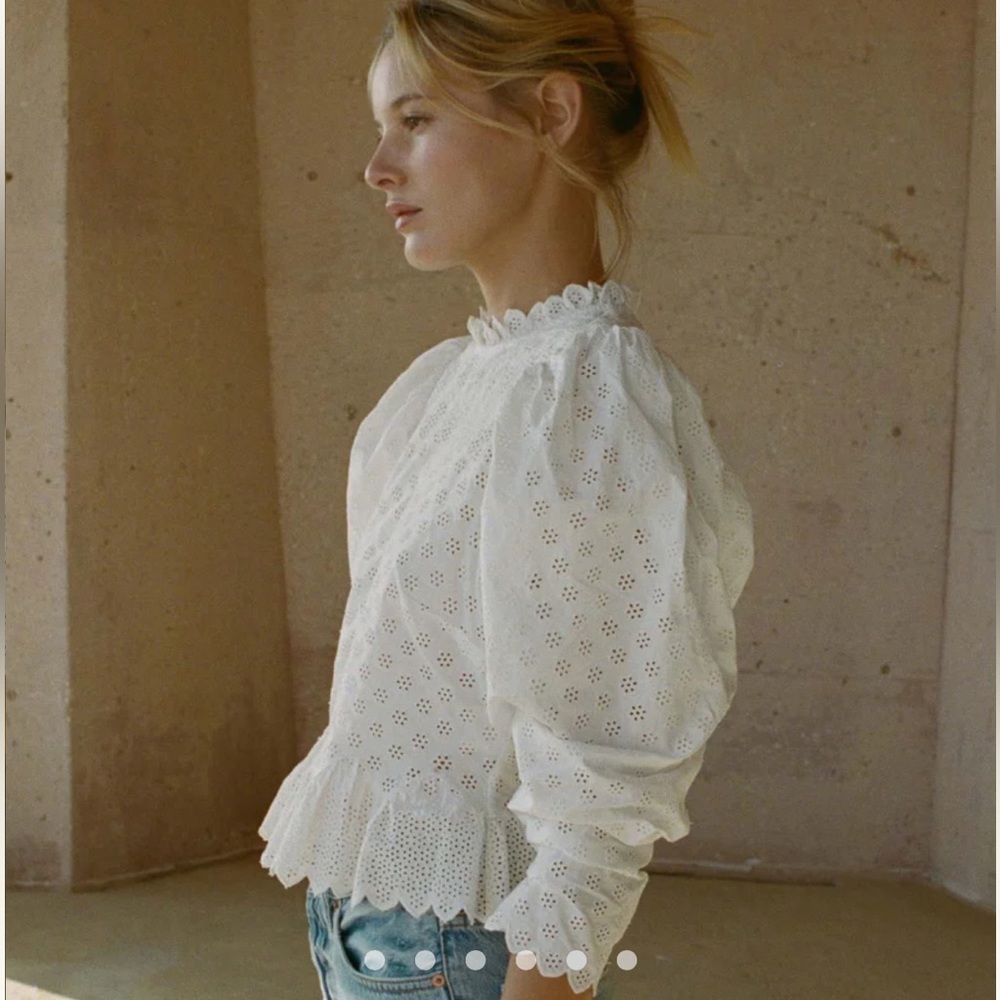Doen Rosalind top white Lacey blouse